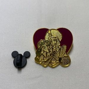 Disney Pin Jasmine and Aladdin